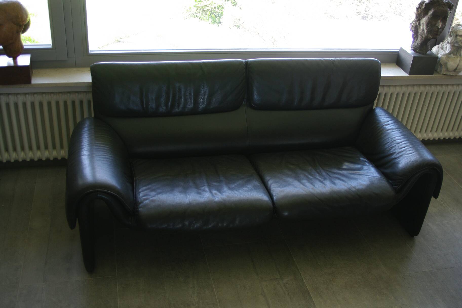 VINTAGE 2-SEAT SOFA DS2011 FOR DE SEDE