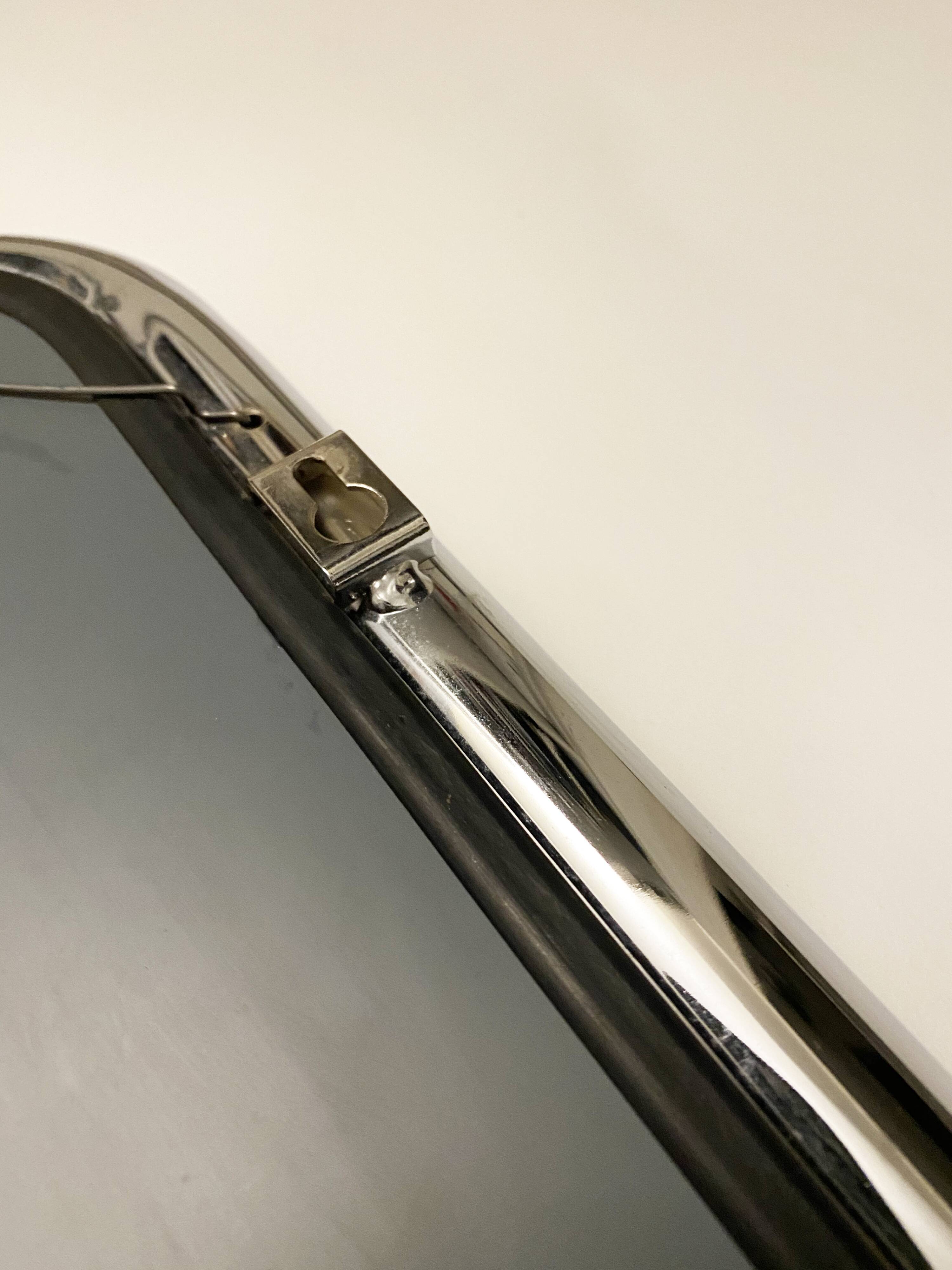 Mirror in chrome tubular steel, from the 70s and 80s 56x56cm