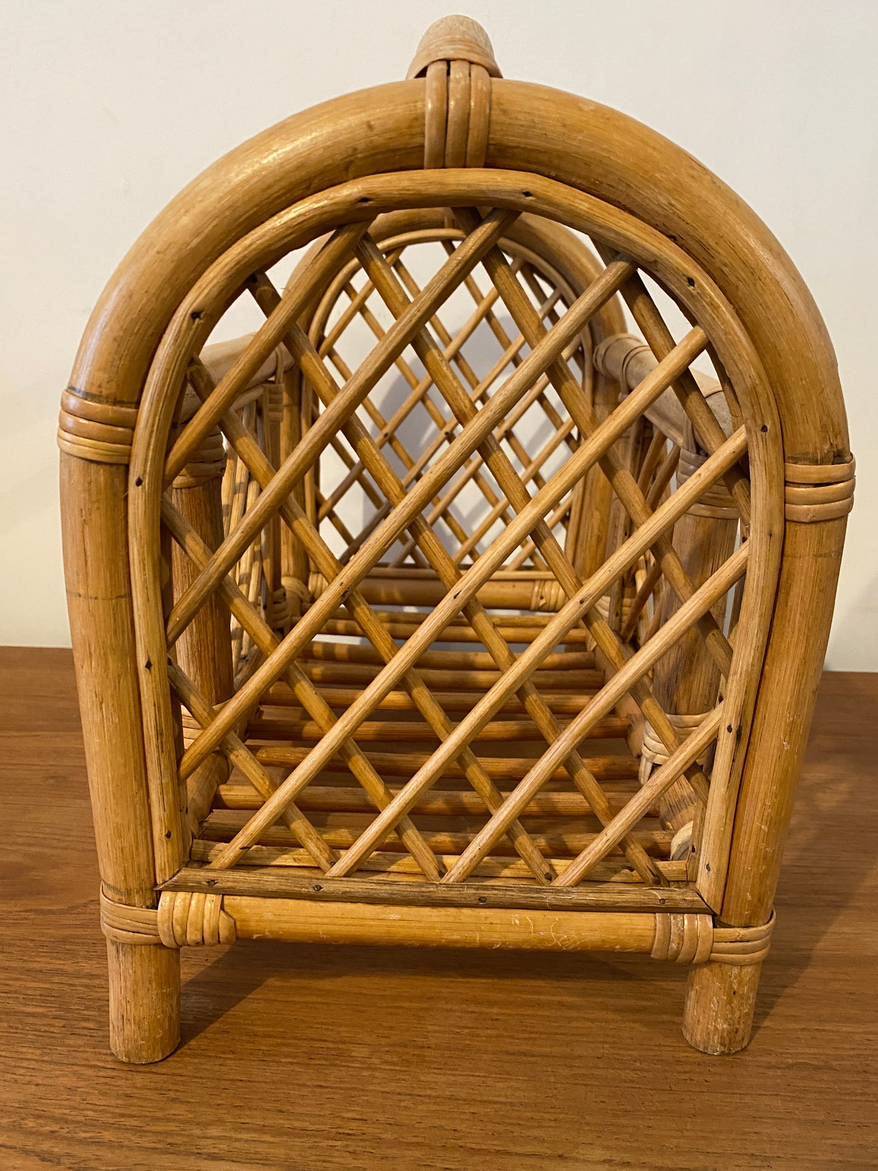 Rattan magazine door