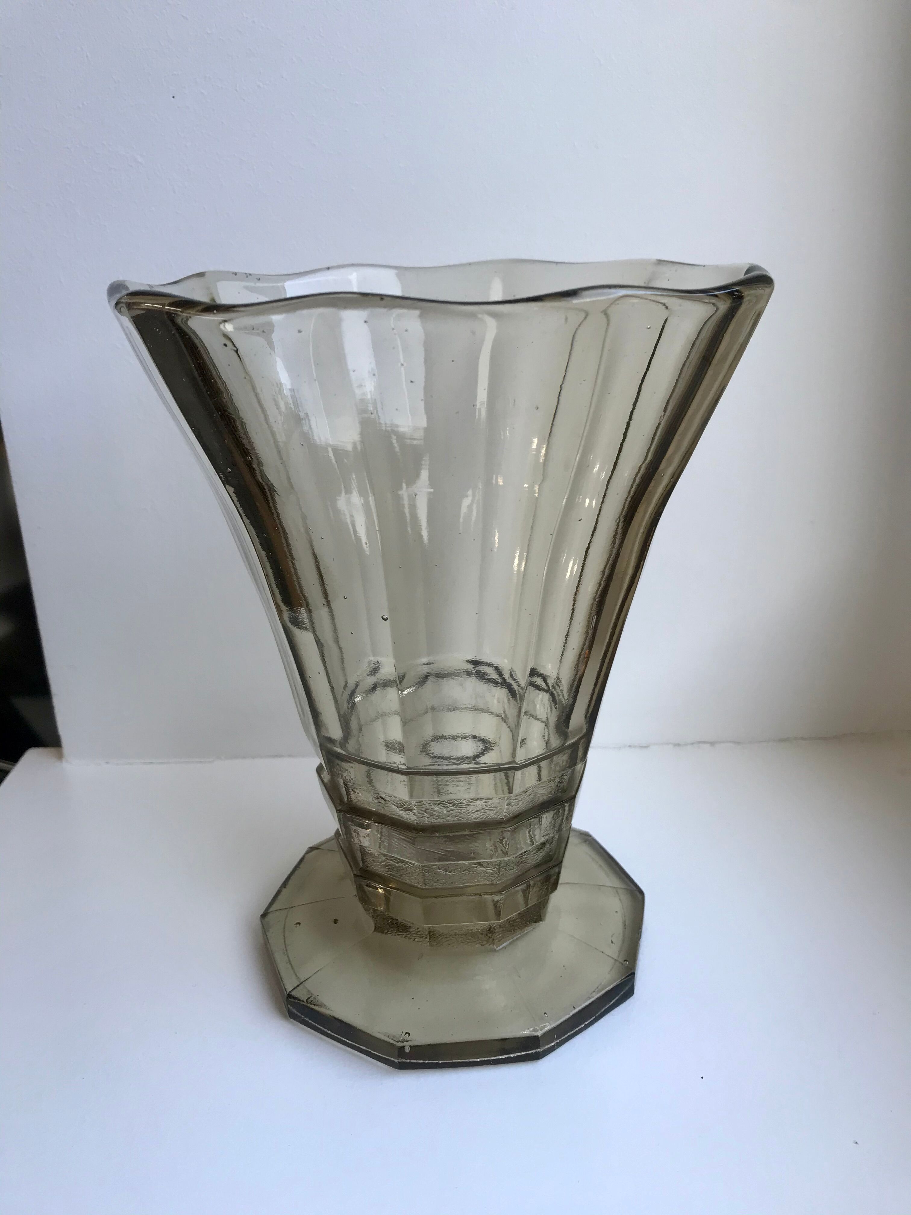 vase in molded and blown smoked glass Made in Belgium 60s-70s