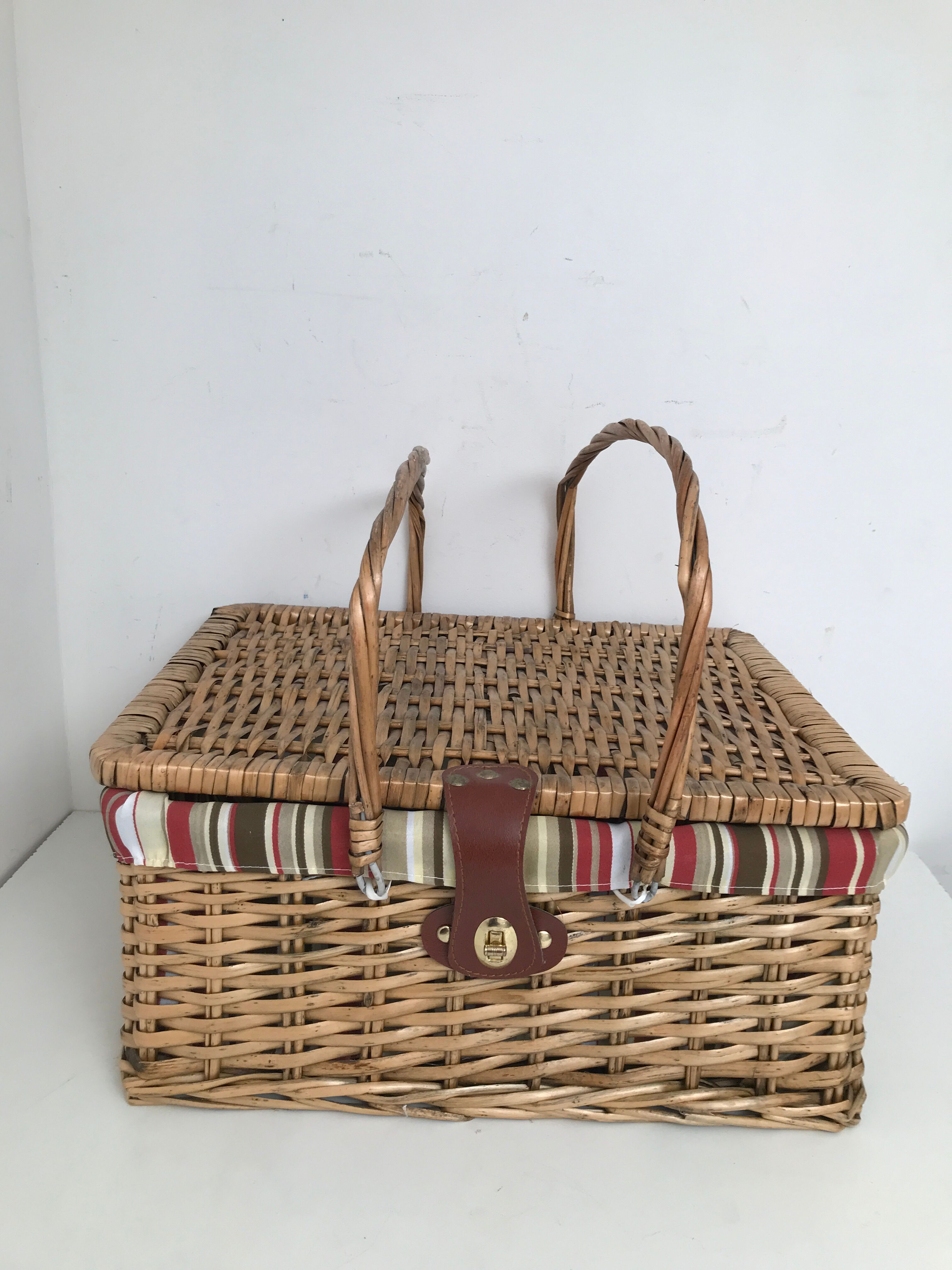 Vintage picnic basket