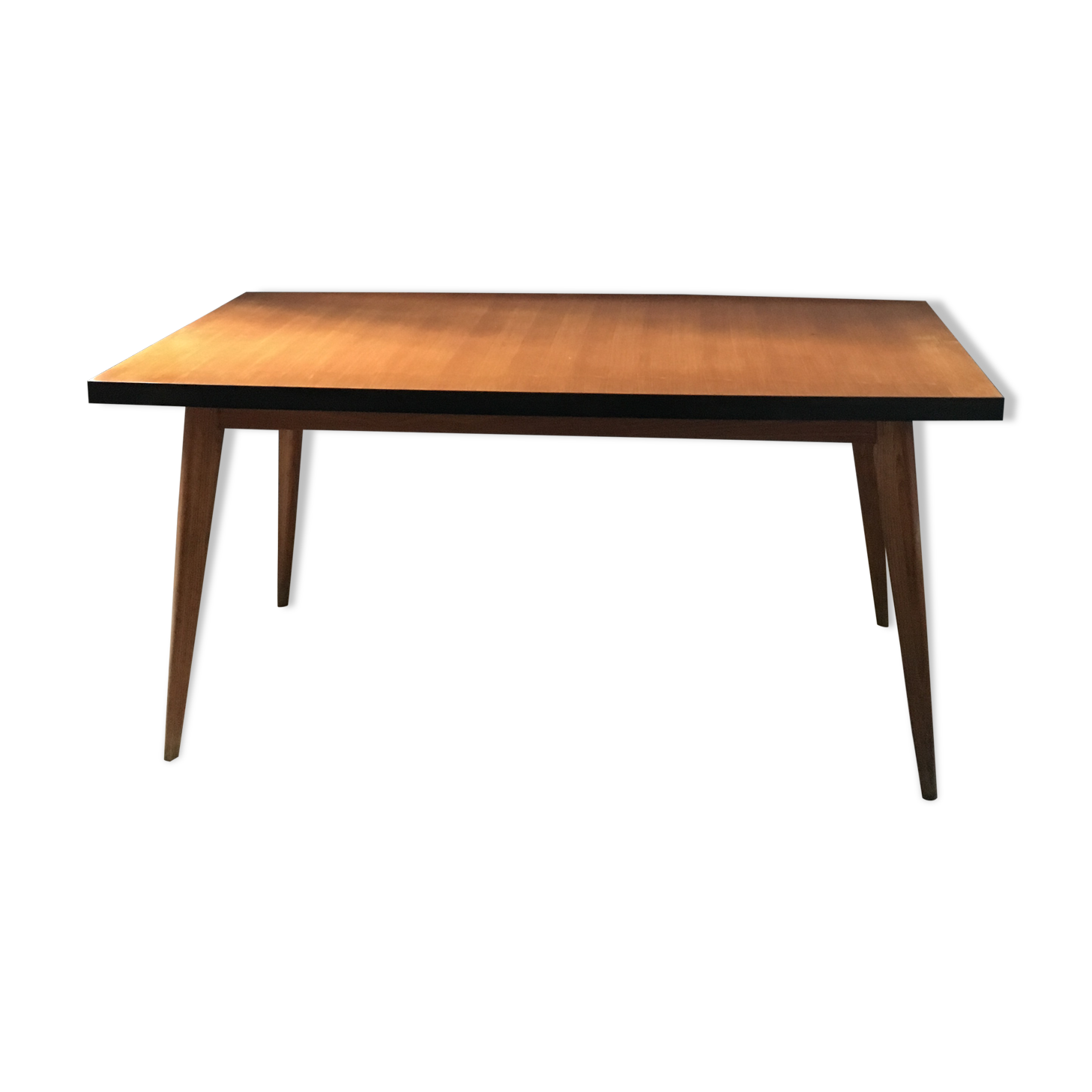 Scandinavian table