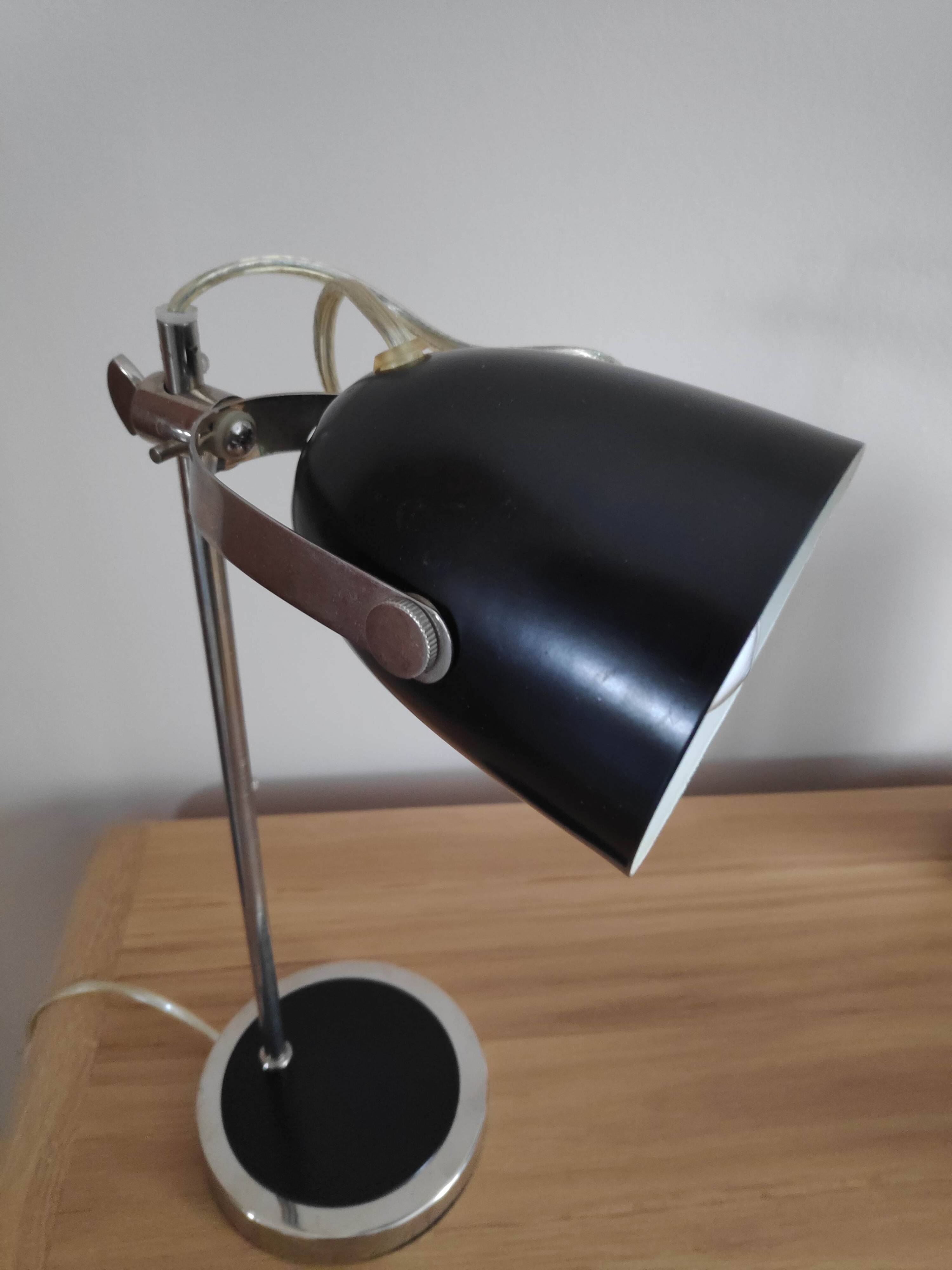 Eyeball ogive lamp
