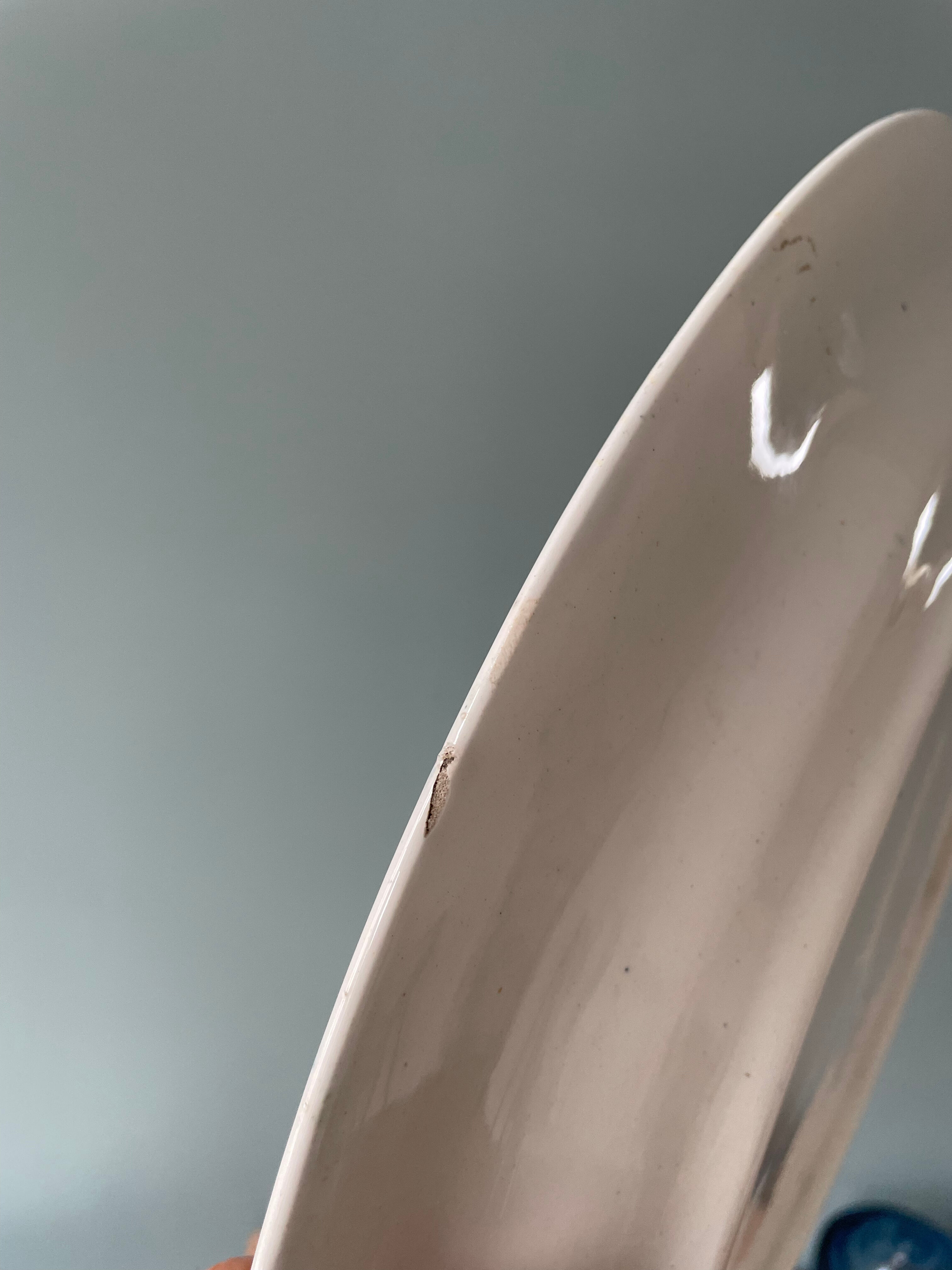 Ancient dish 1900 Iron Land