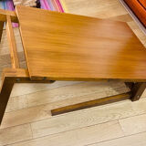 Coffee table to raise into a dining table