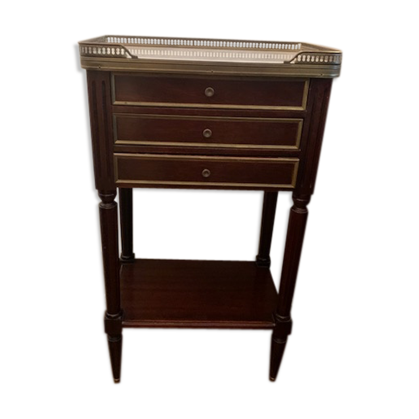 Louis XVI-style beside