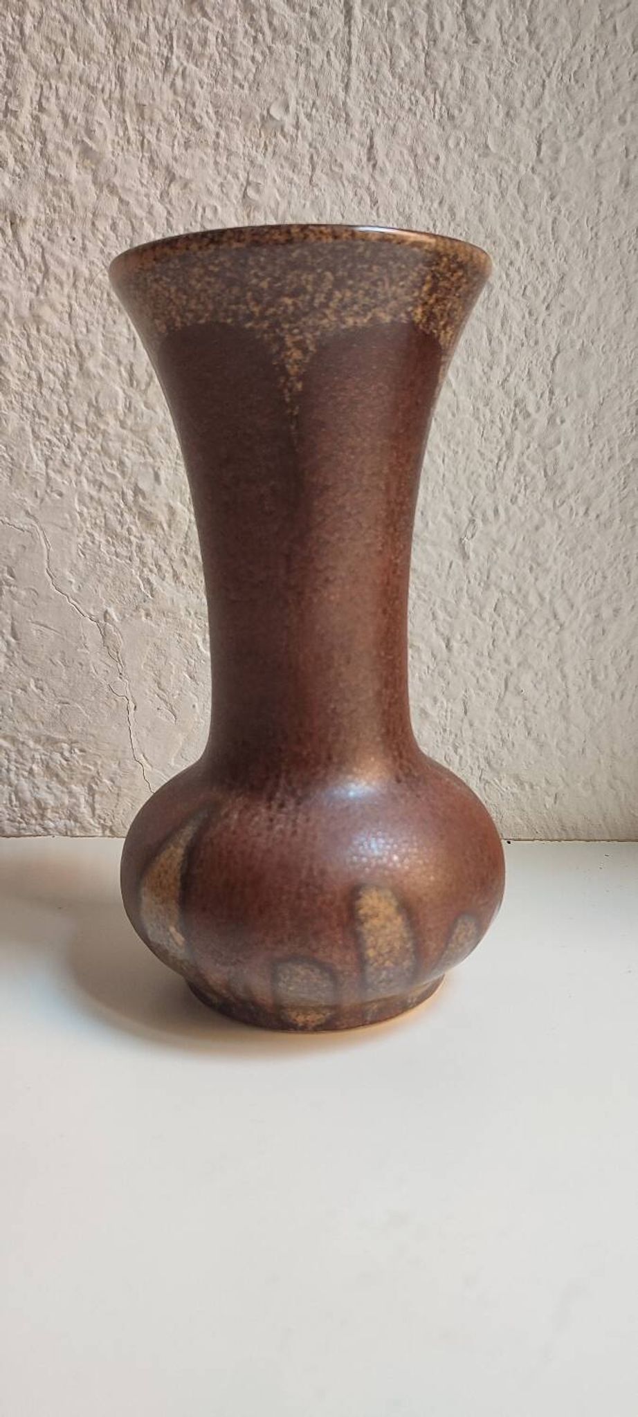 Vase de céramique Steuler. Allemagne, années 1960.