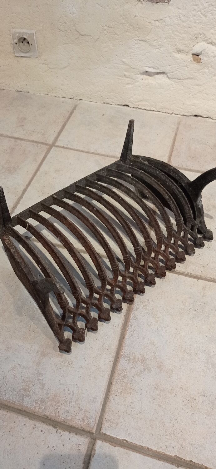 Fireplace grate