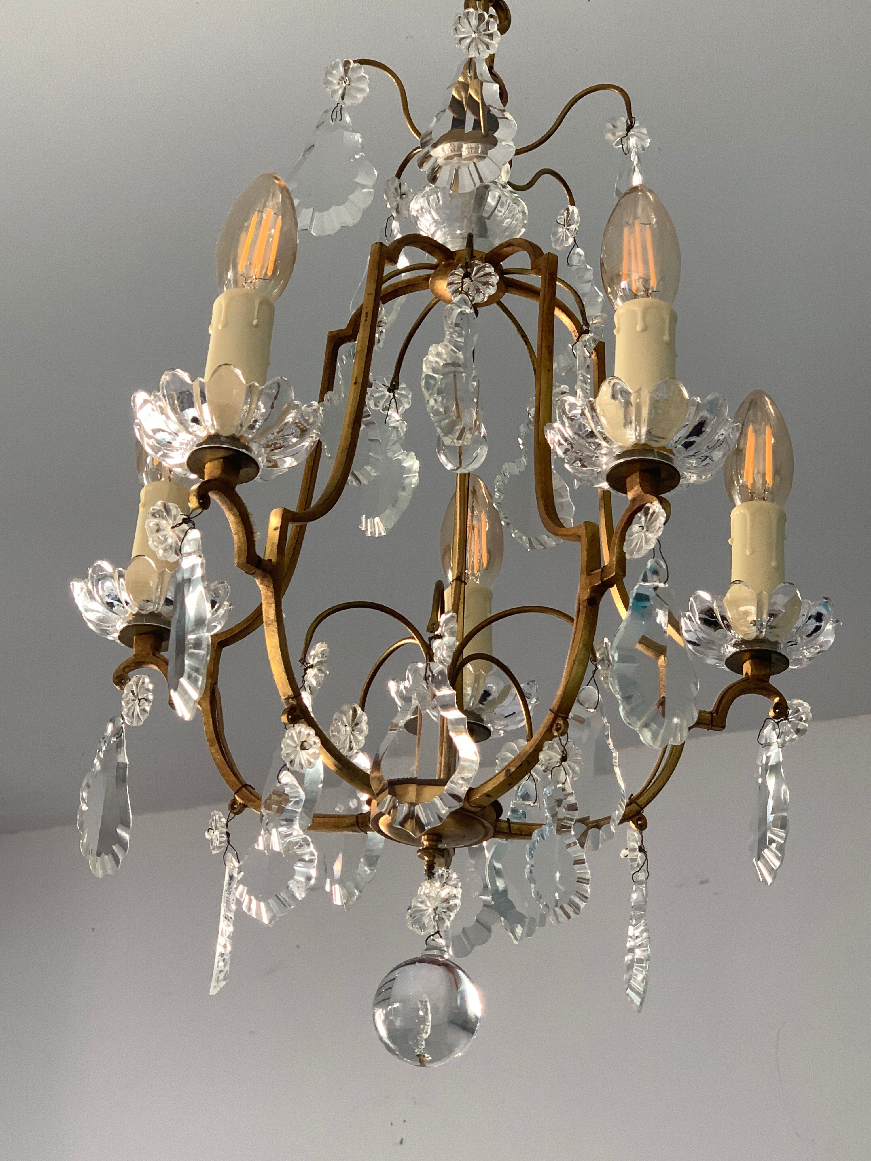 Lustre pampilles en cristal style Louis XVI, XXème