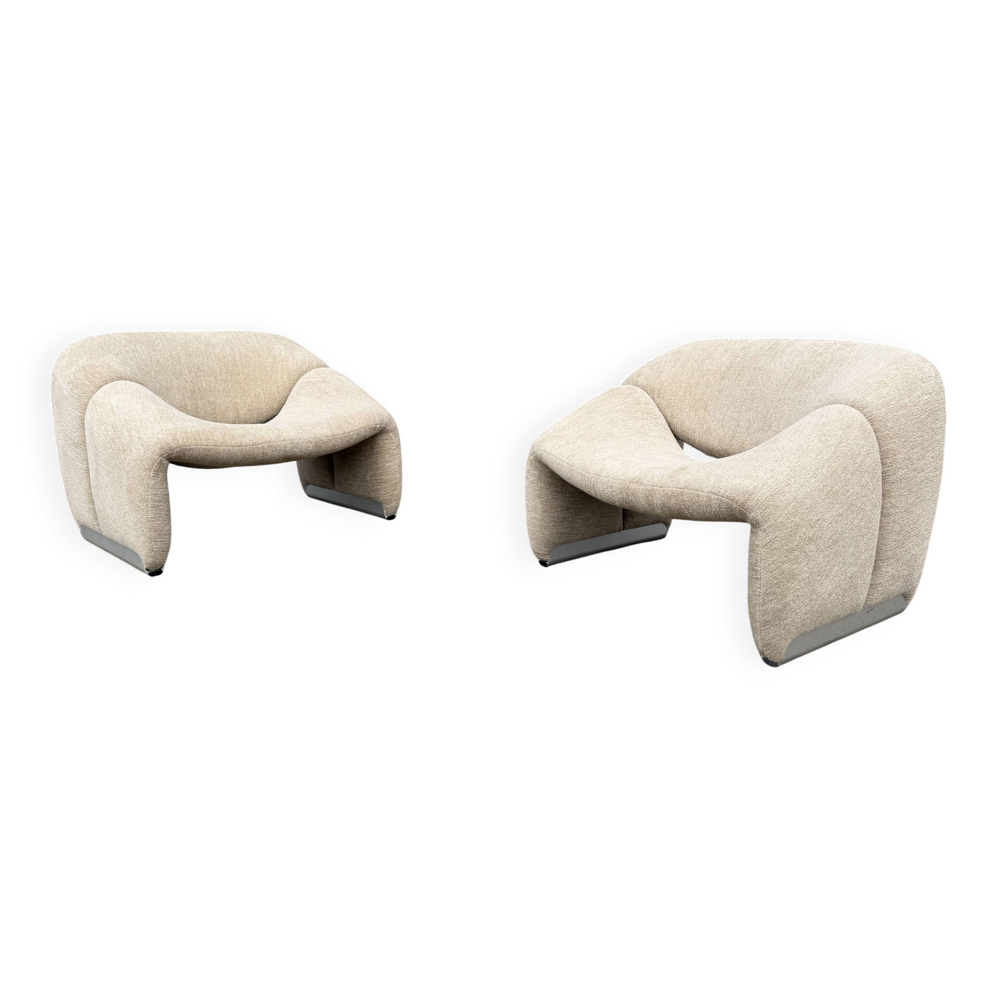 2x Artifort Groovy F598 Pierre Paulin, Pierre Frey: Chenille Igor (Sable)