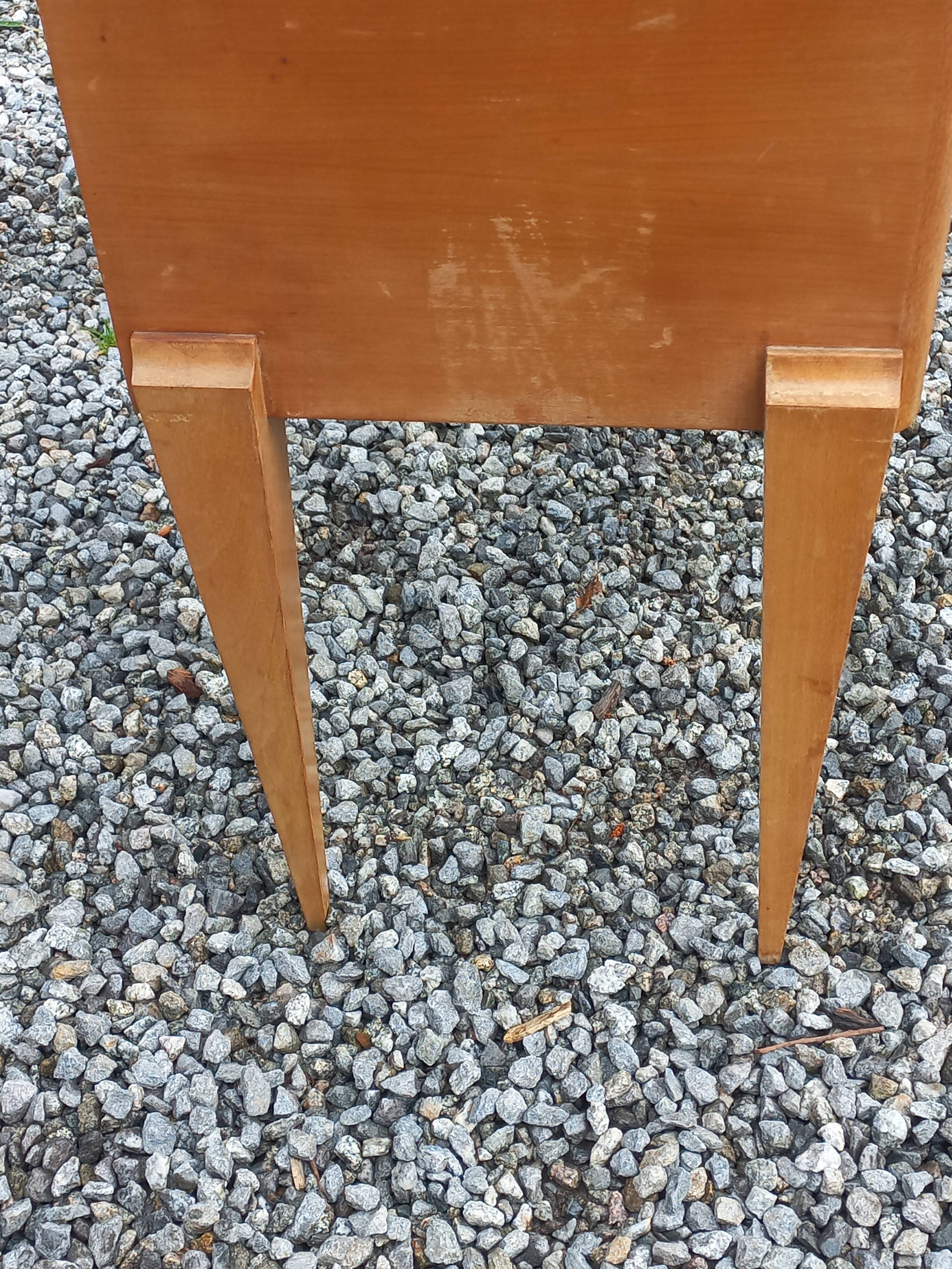 Vintage pair of bedside tables from the 1950s in sycamore and a mirror.