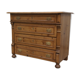 Commode en pin ancienne