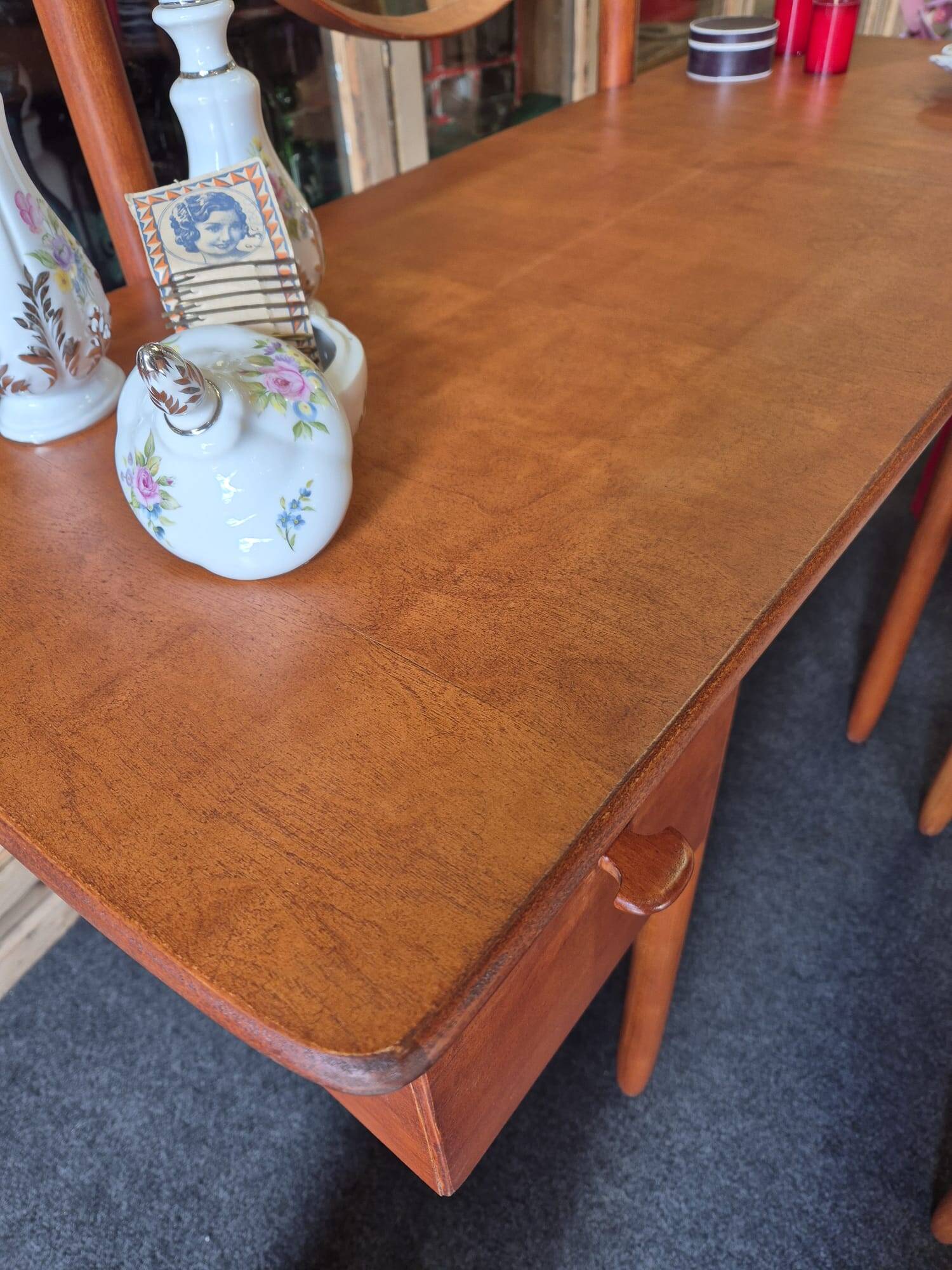 Scandinavian hairdresser Engström & Myrstrand