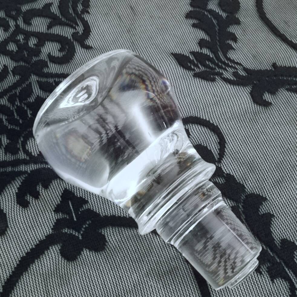 Set of 6 crystal glasses and a carafe