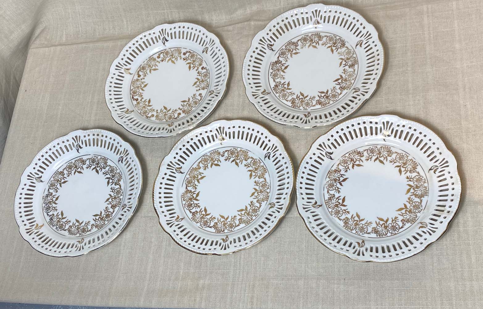 5 dessert plates signed Bavaria Germany