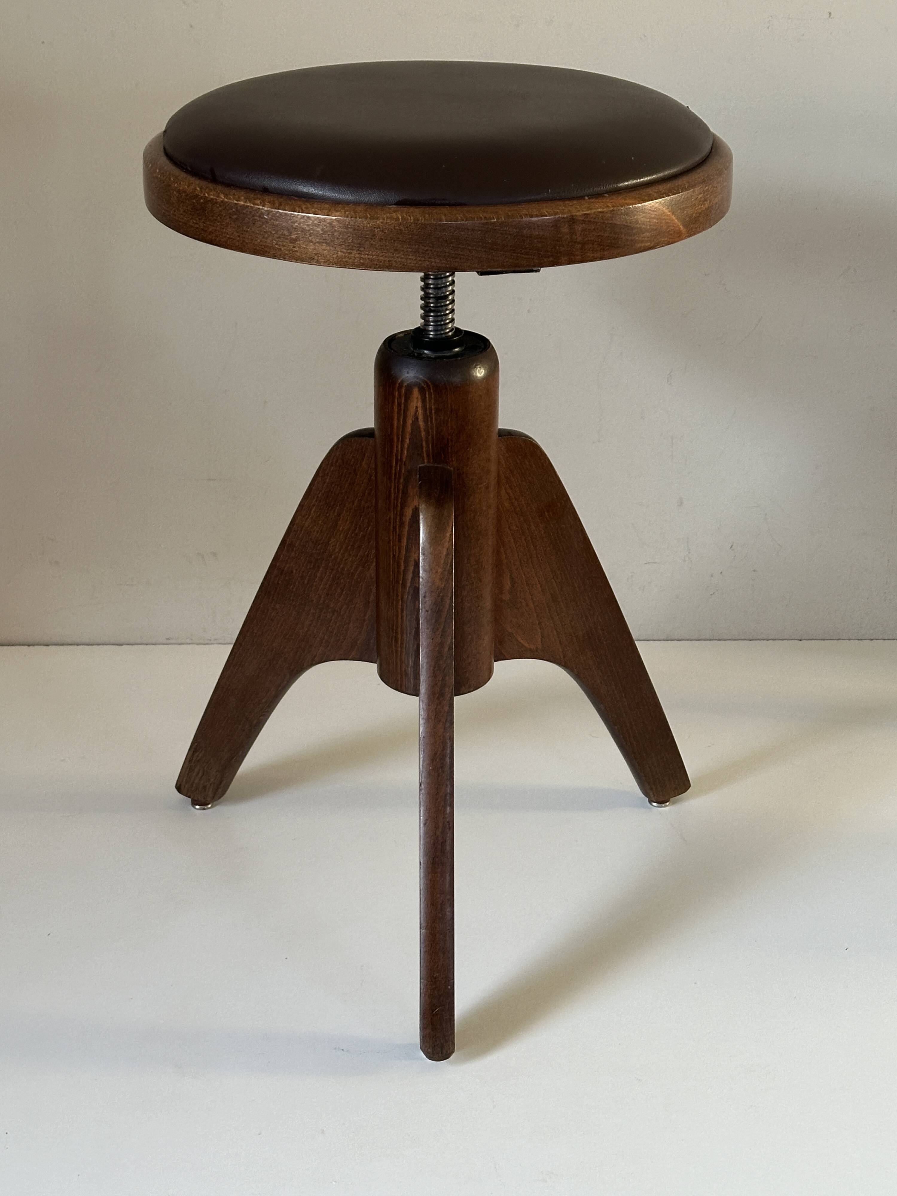 Vintage 60s tripod oak stool
