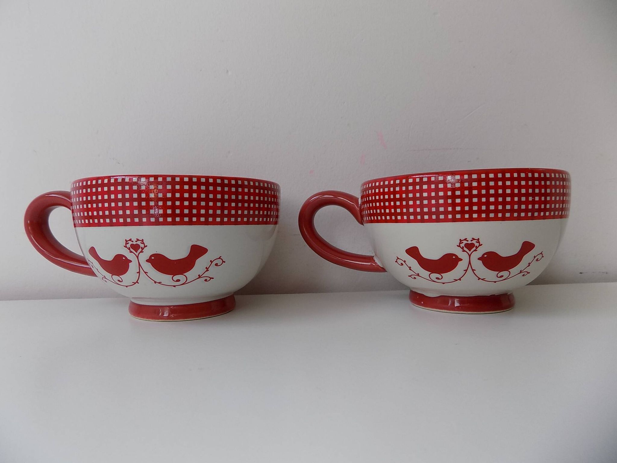 2 vintage decor cups (birds)