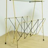 Side table with magazine rack