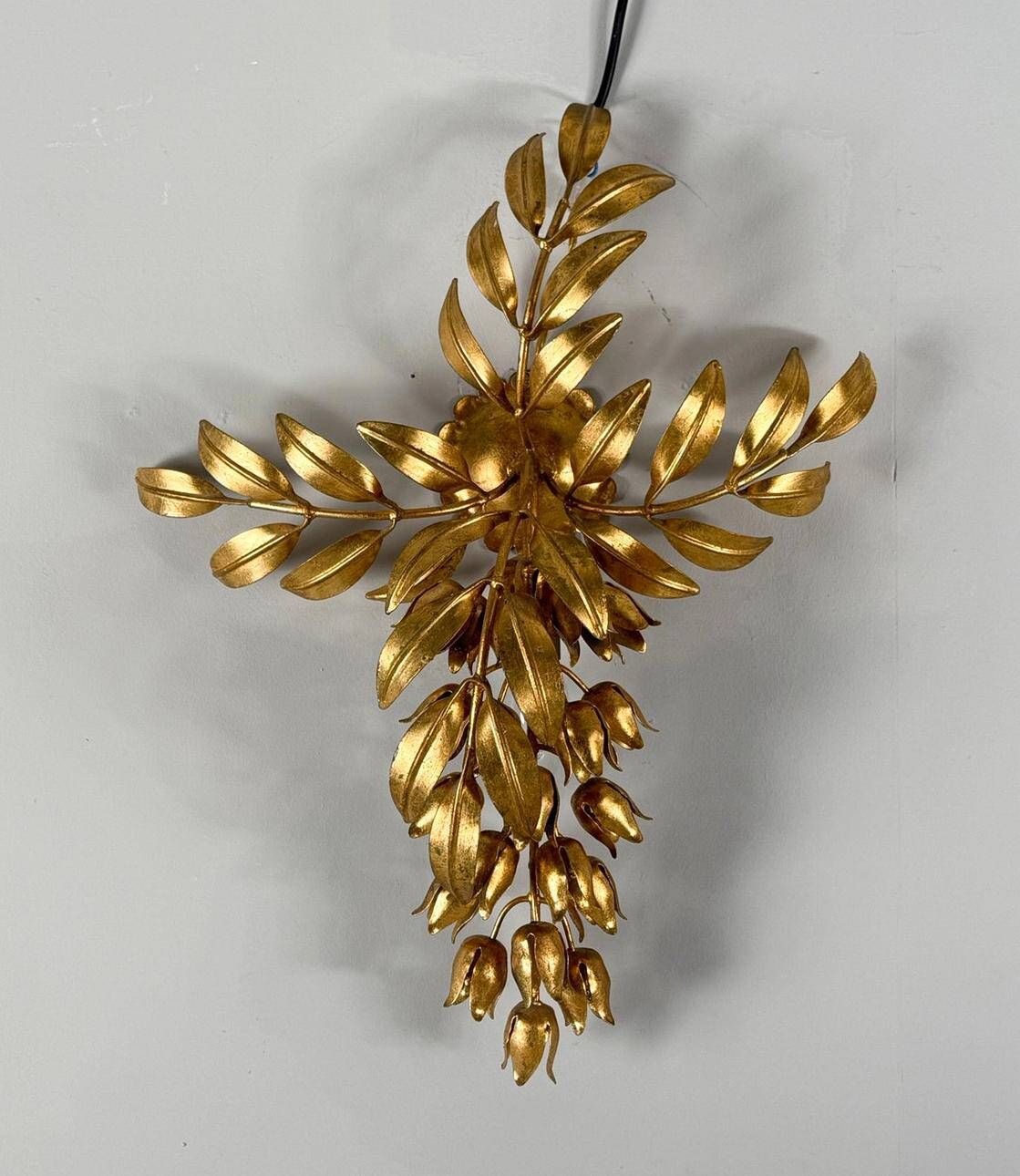 Hans Kögl. Wall lamp/ceiling lamp, 'Pioggia D'oro', Germany, 1960s.