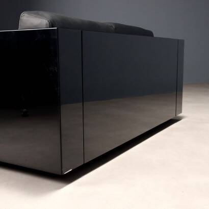 'Saratoga' sofa by Lella and Massimo Vignelli for Poltronova, 2000s