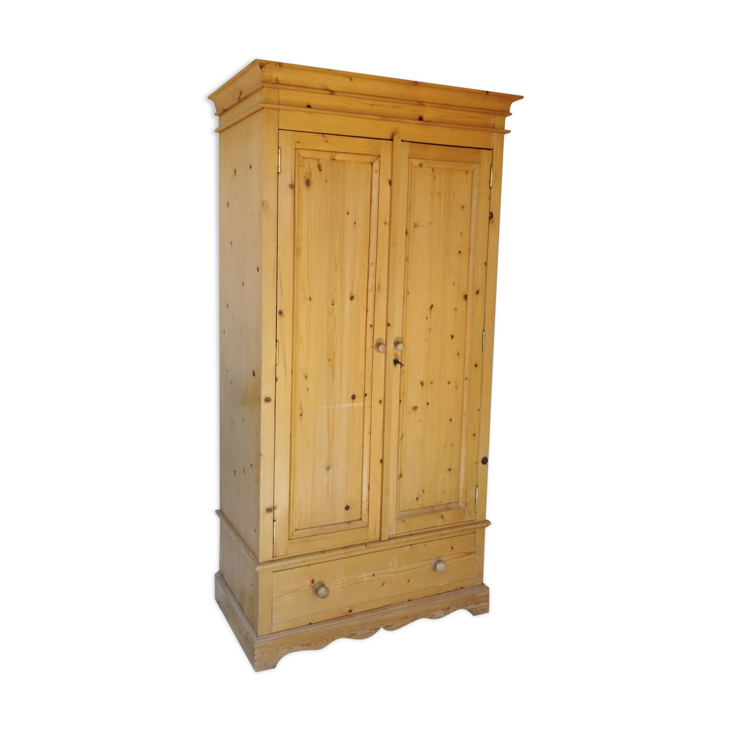 Pine cabinet