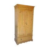 Armoire pin