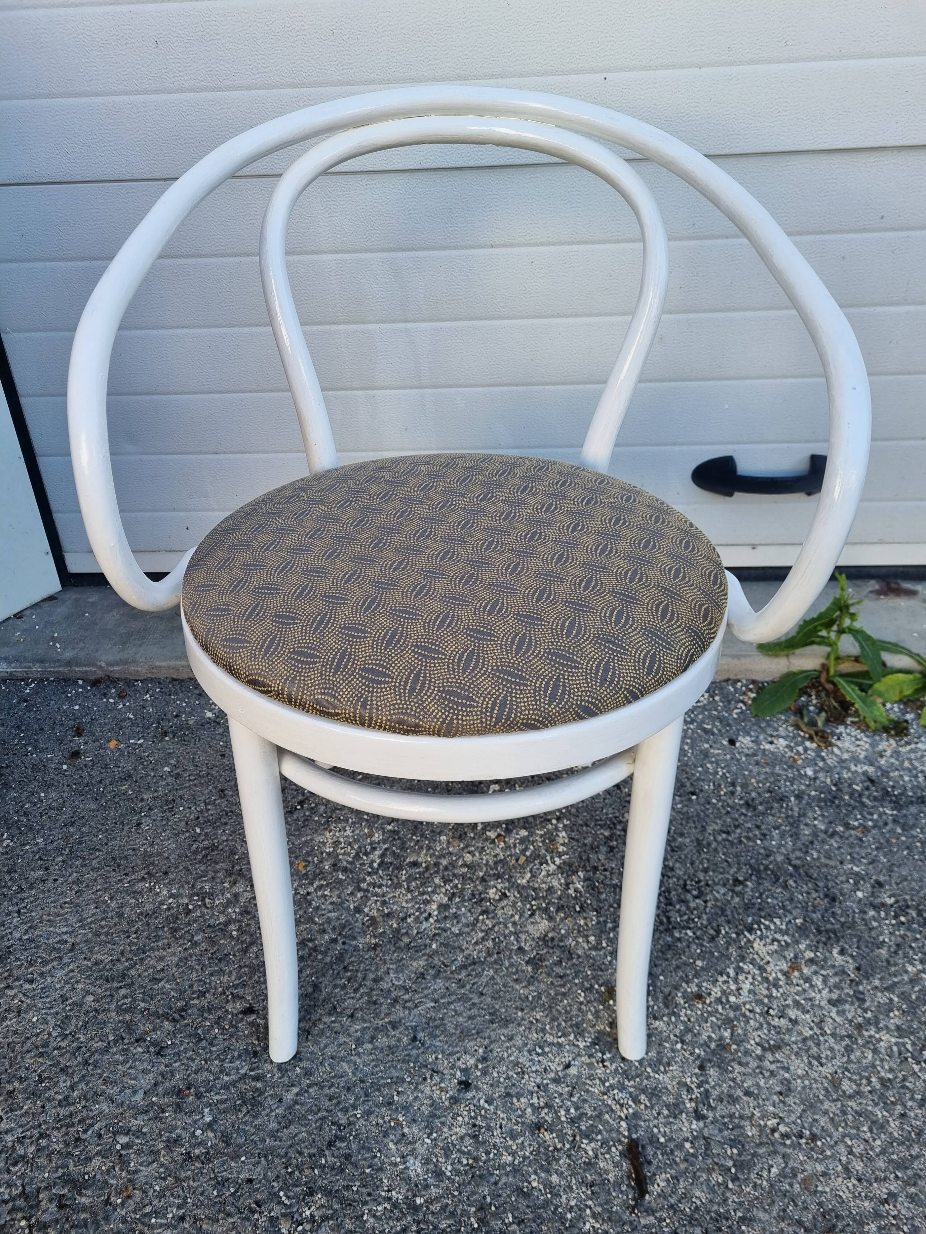 4 armchairs B9 of m.Thonet, 1920