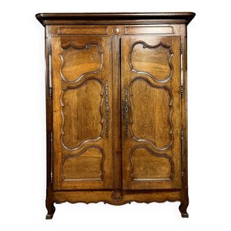 Wardrobe Lorraine Louis XV era in blond oak around 1750