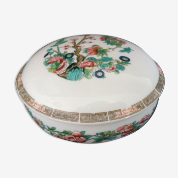 Bonbonnière en porcelaine de Limoges du site Corot, motifs japonisants