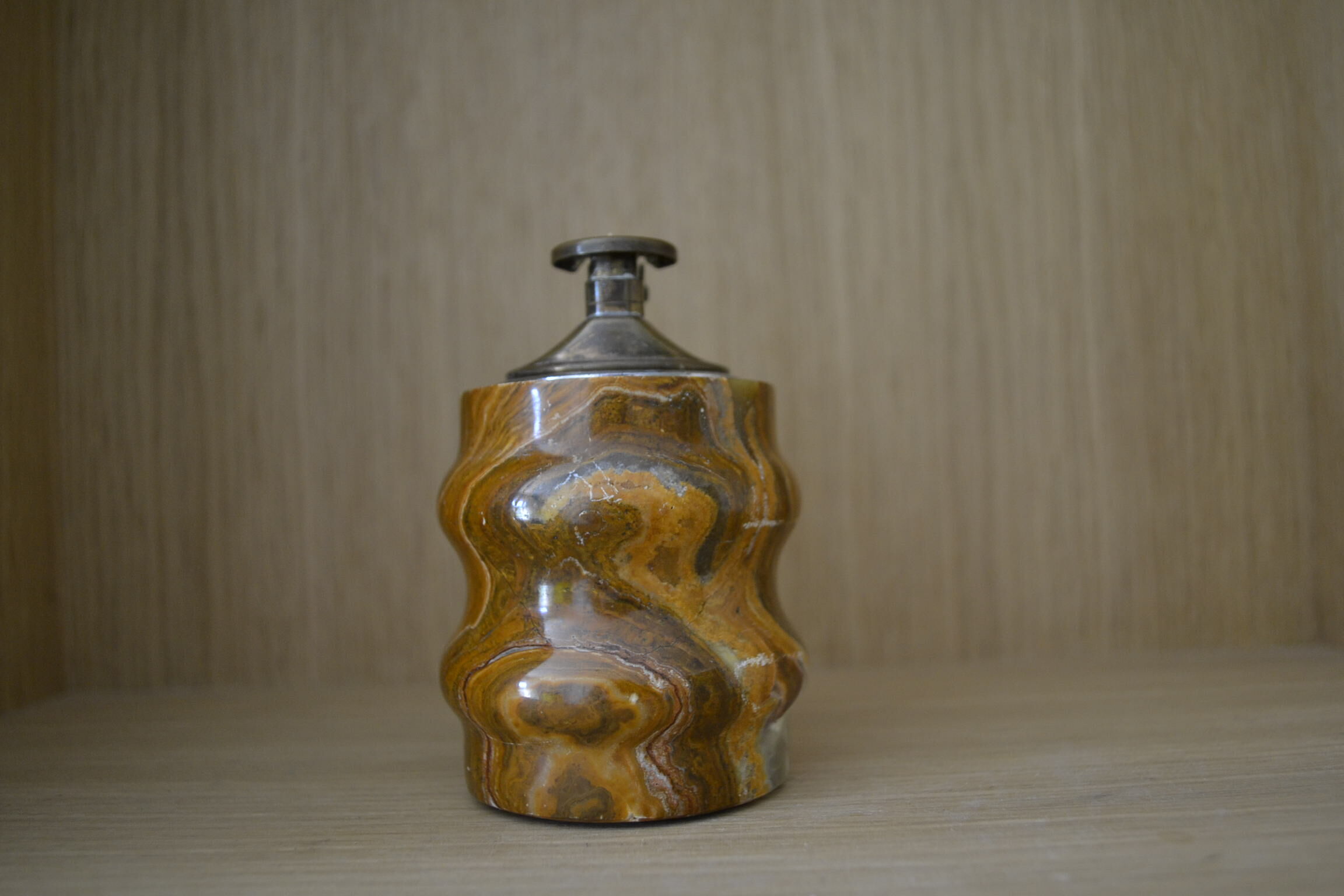 marble table lighter