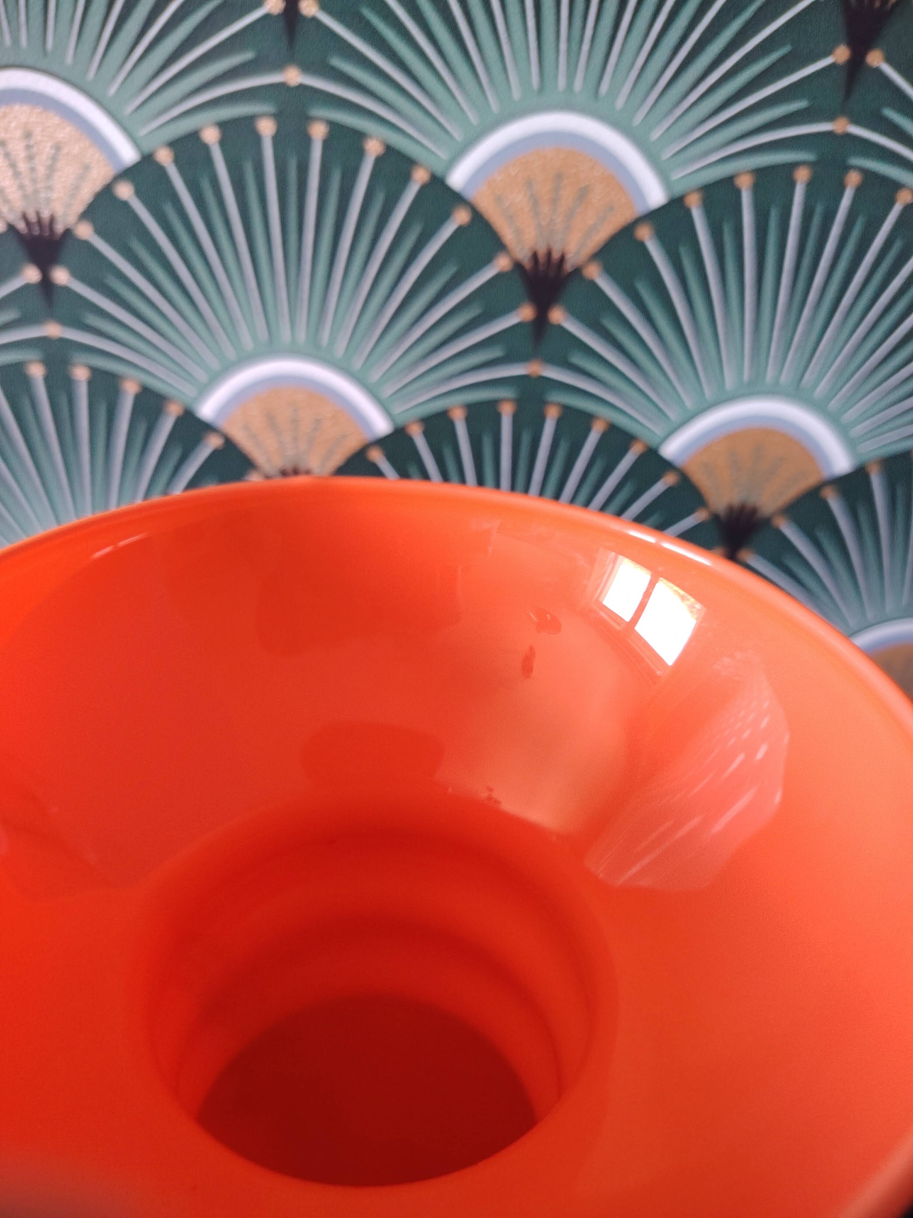 Monumental vase in opaline glass with multiple layers, Murano style 1950/1960.