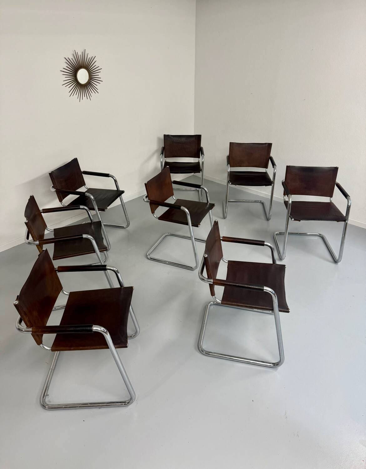 Lot 8 chaises tubulaires cuir métal design bauhaus années 70 vintage