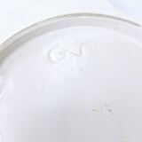 Vintage Draining Salad Bowl Signed GV In Grape Vine Leaf Barbotine