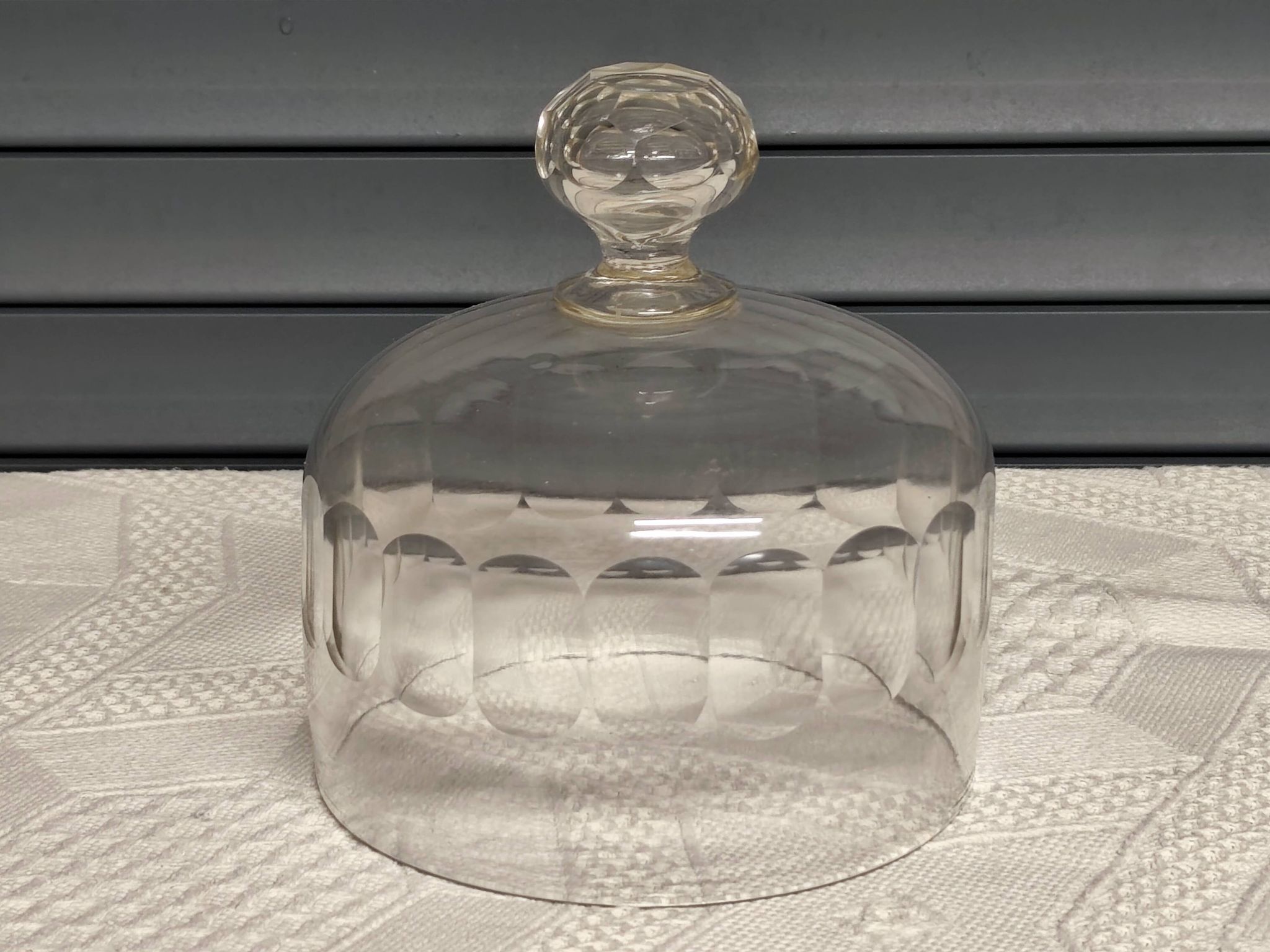 Cloche a fromages en cristal