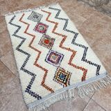 Azilal Moroccan wool rug, handmade: Berber pattern (150 x 96 cm)