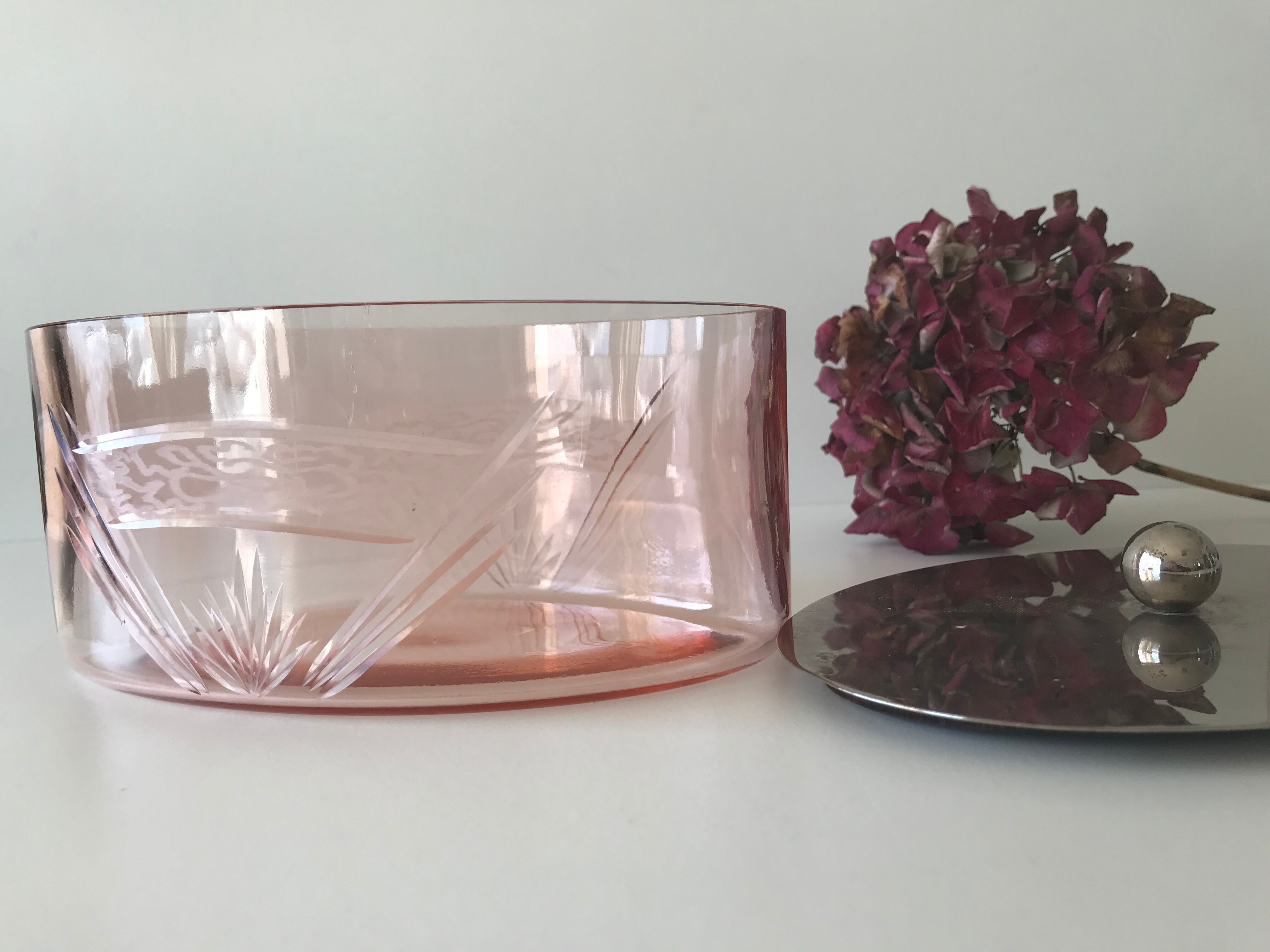 Oval glass candy