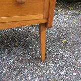 Dresser compass feet