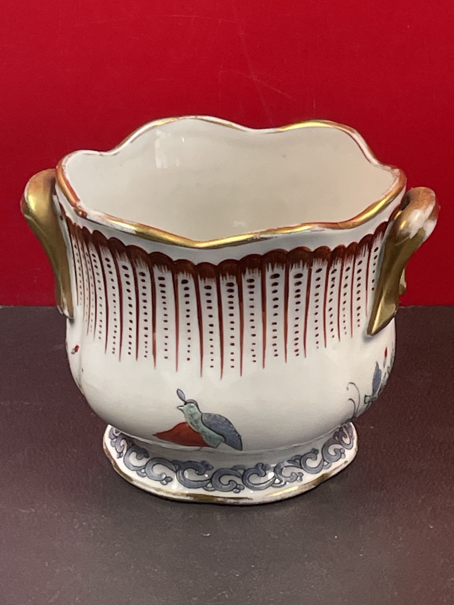 Small porcelain pot cache from Limoges Paris