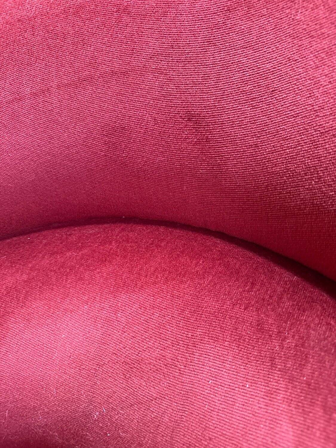 Paire de fauteuils crapauds en velours rouge bordeaux - Style Napoléon III