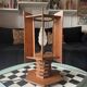 Lampe moderniste en bois - création d’ébénisterie artisanale 70’s