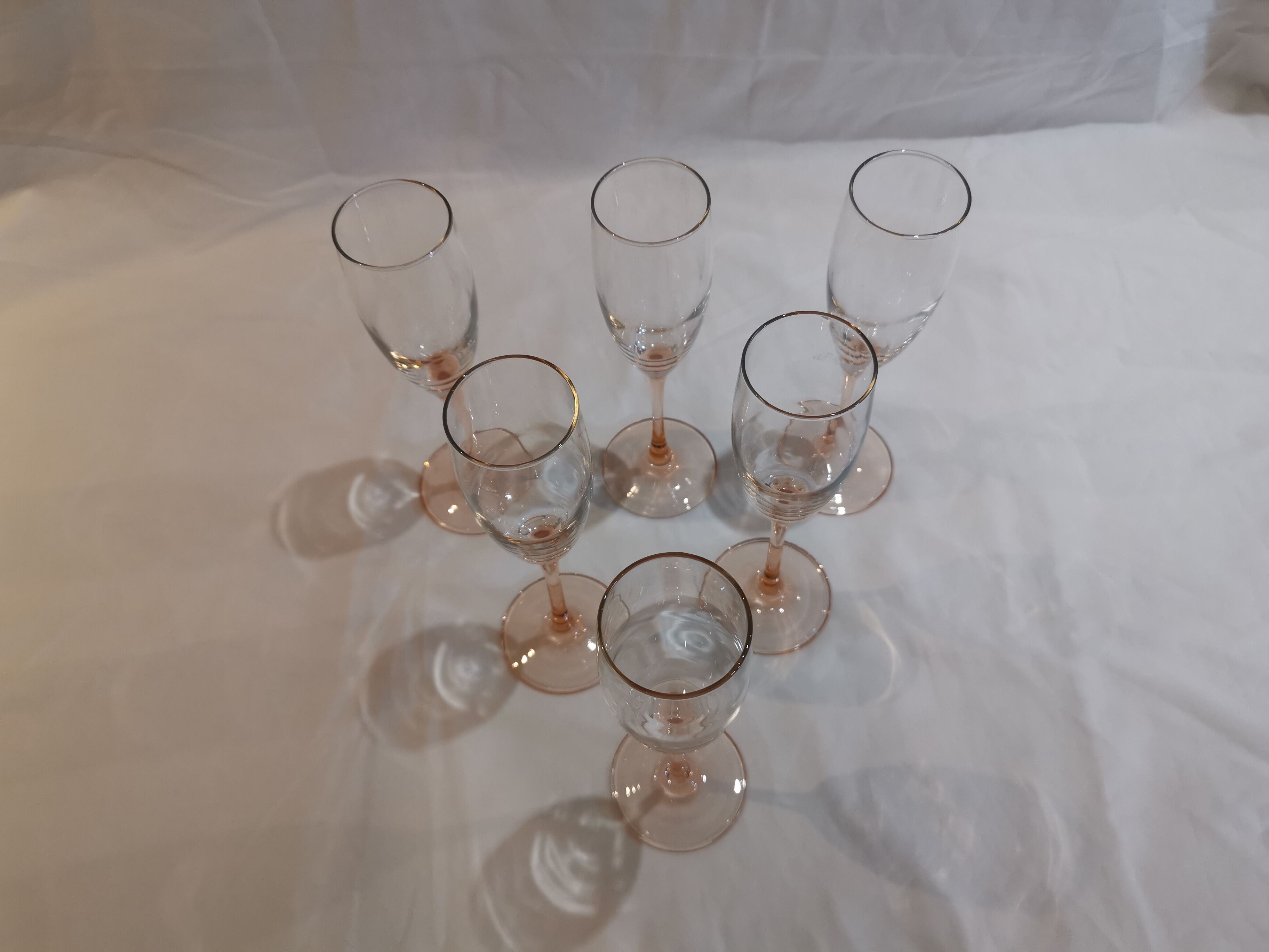 Champagne flutes pink feet LUMINARC year 70