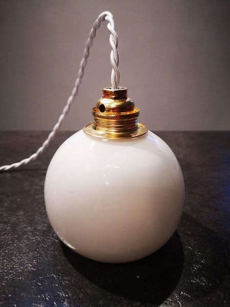 Suspension walker old opaline white globe spirit night light 1930 Art Deco TBE