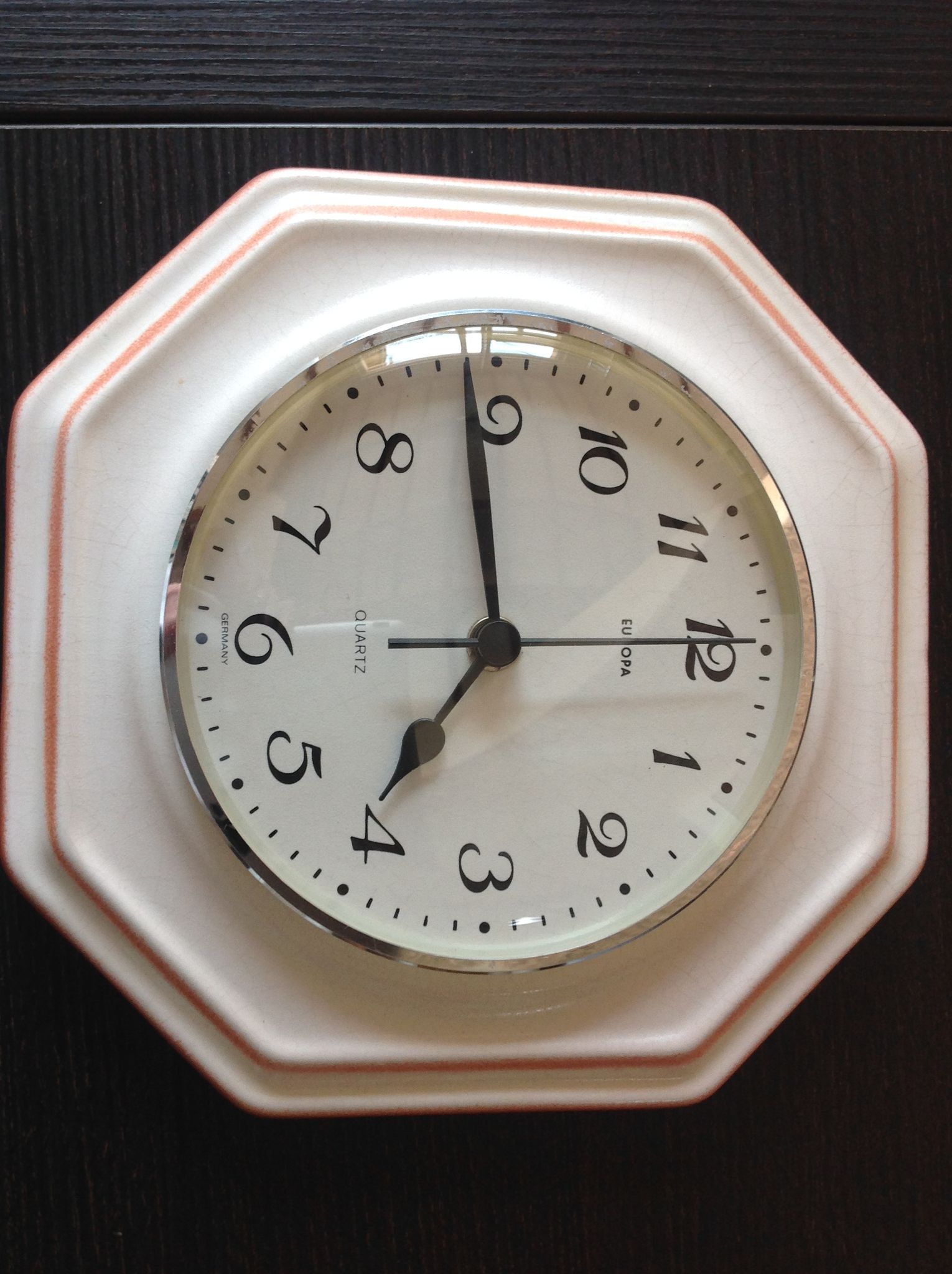 Vintage white ceramic octagonal clock 60/70