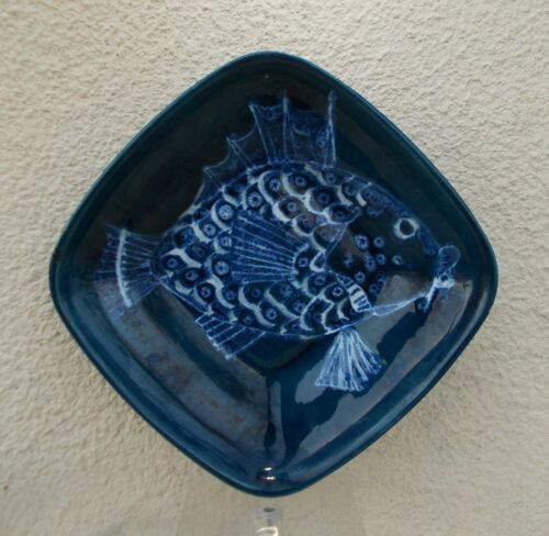 Henri Plisson 1908-2002 signed ceramic