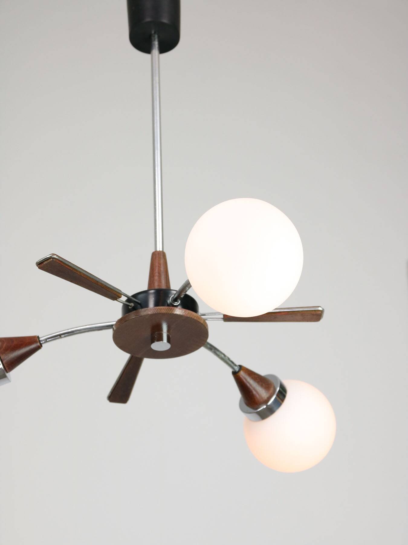 Mid-Century Modern Italian Chrome and Opaline Chandelier