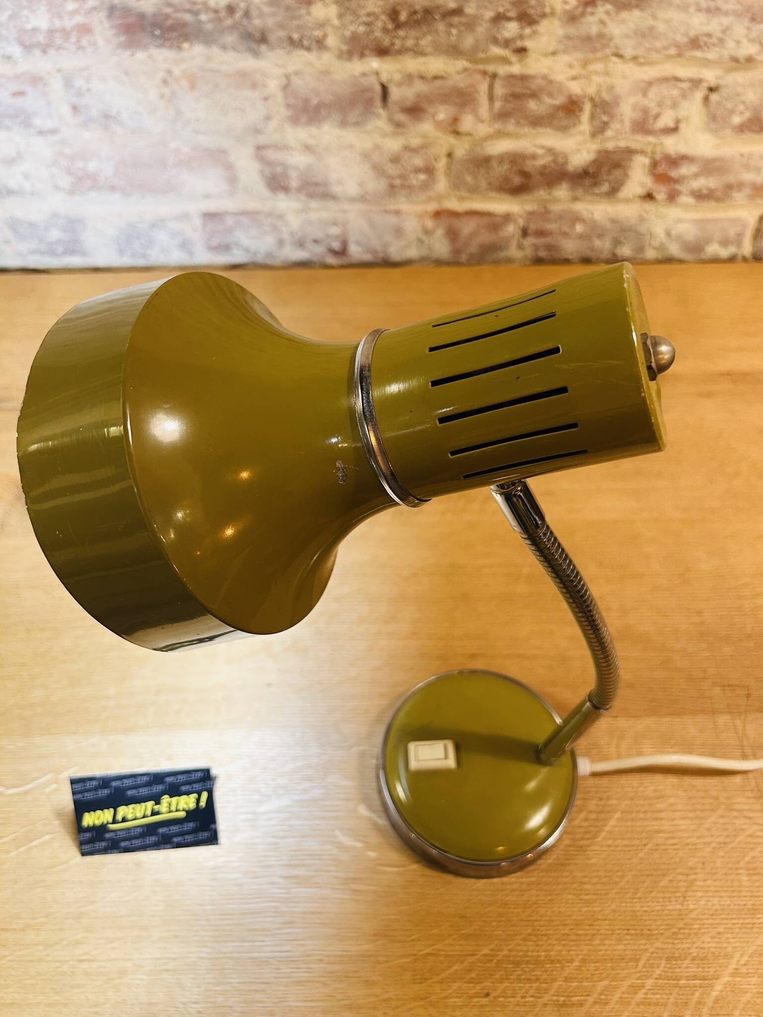 Lampe de bureau vintage kaki, Italie
