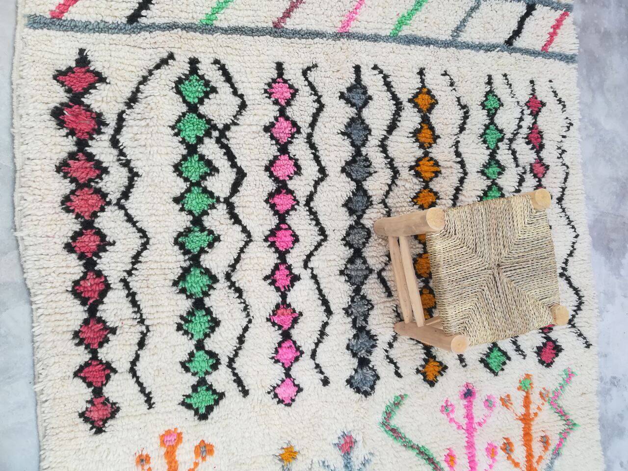 Handmade Moroccan Berber rug 278 X 156 CM
