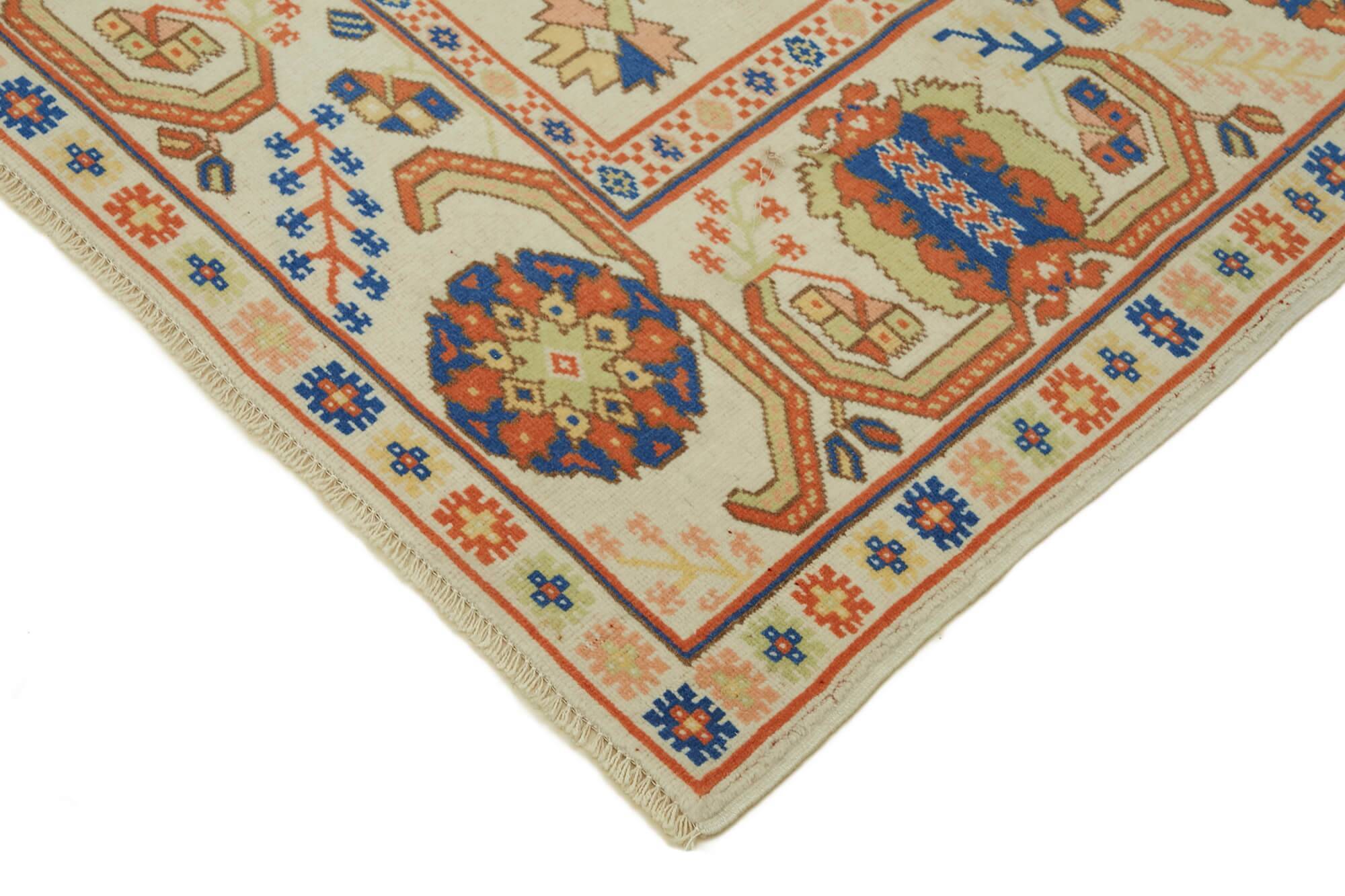 Turkish Vintage Anatolian Rug 185 cm x 253 cm