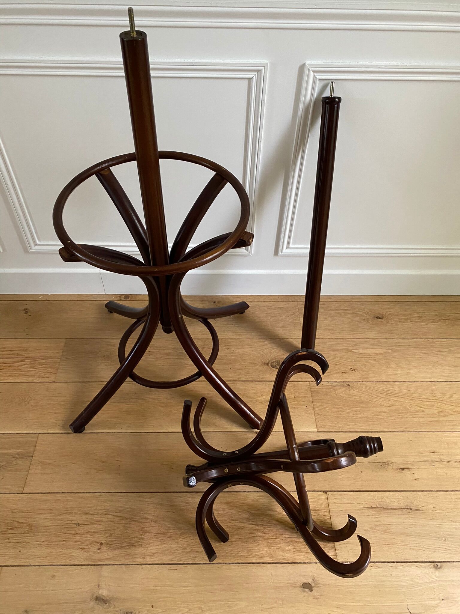 Porte manteau perroquet vintage bois brun