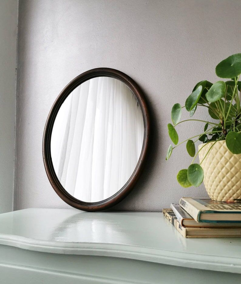 Vintage oval mirror from the 70s 45x35cm